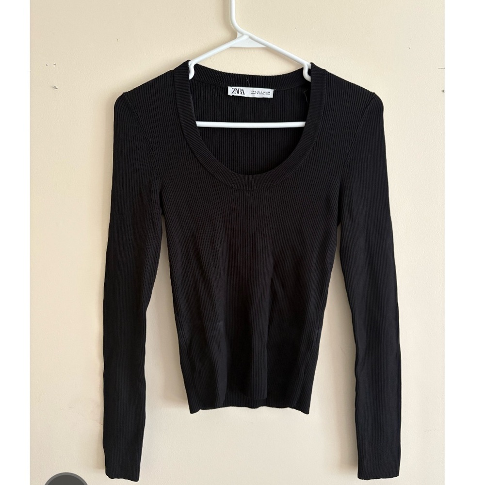 Zara Ribbed Sweater